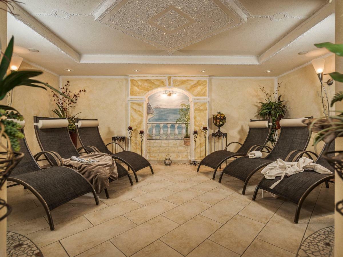 Haus Christine Hotel Ried im Zillertal Buitenkant foto